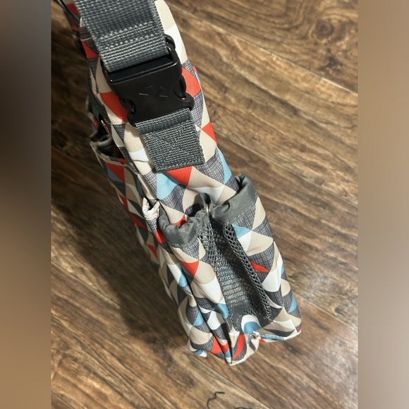 Skip Hop Diaper Bag - Picture 5 of 8